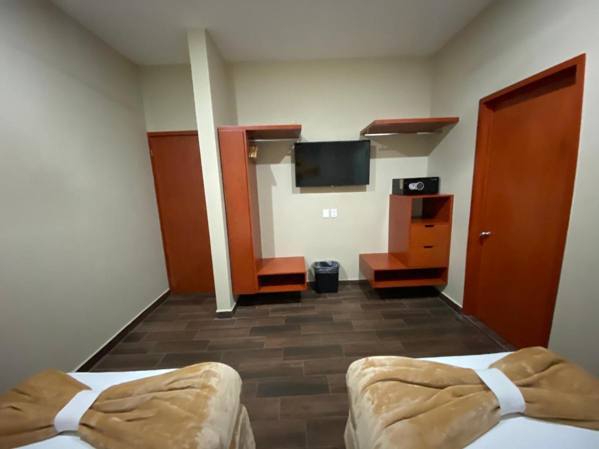 La Lola Hotel & Suites Mazatlan Ngoại thất bức ảnh