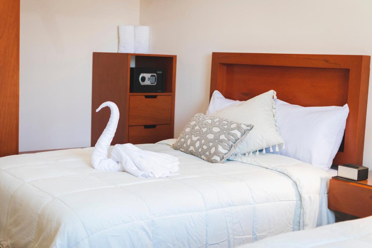 La Lola Hotel & Suites Mazatlan Ngoại thất bức ảnh