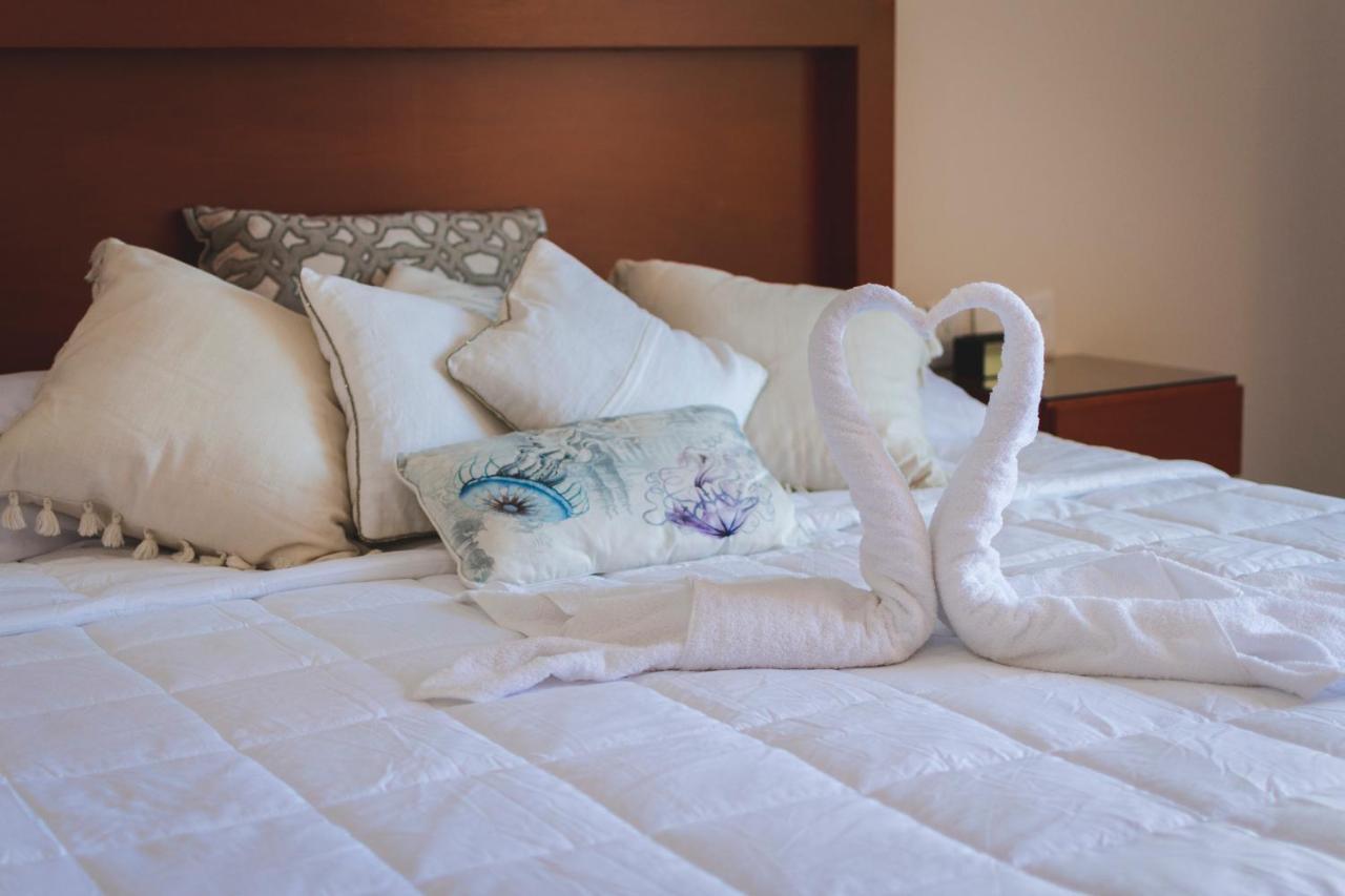 La Lola Hotel & Suites Mazatlan Ngoại thất bức ảnh