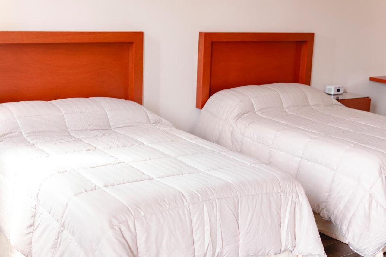 La Lola Hotel & Suites Mazatlan Ngoại thất bức ảnh
