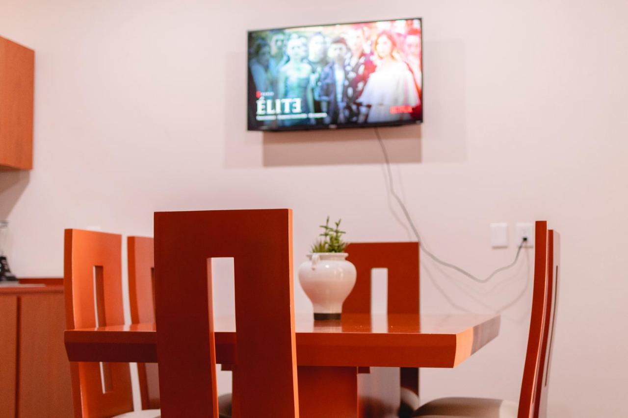 La Lola Hotel & Suites Mazatlan Ngoại thất bức ảnh